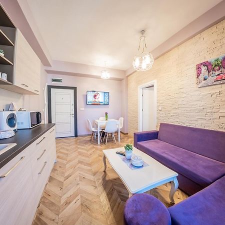 Sofia Violet Life Apartment Екстер'єр фото