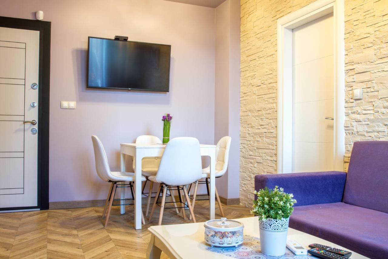 Sofia Violet Life Apartment Екстер'єр фото