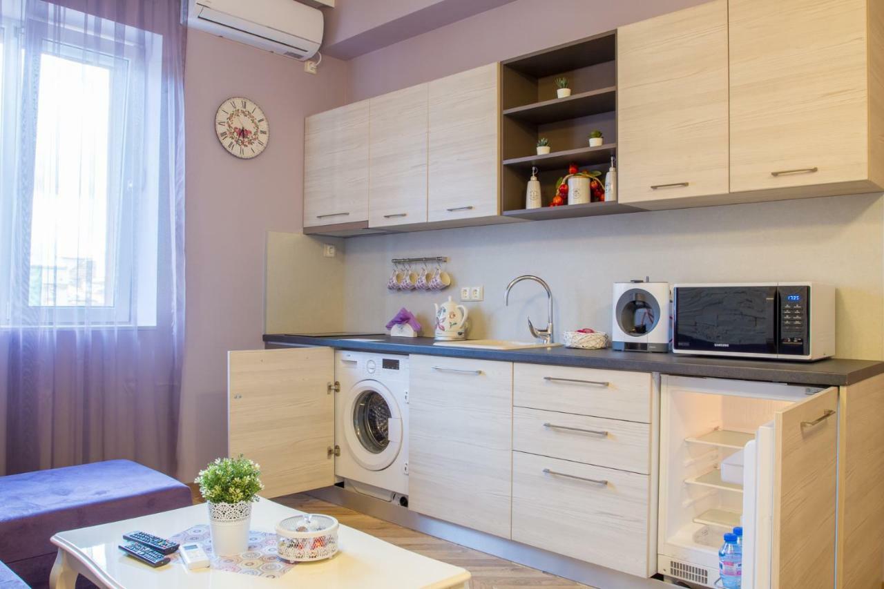 Sofia Violet Life Apartment Екстер'єр фото