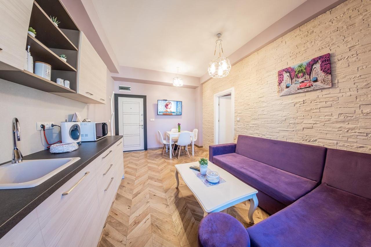 Sofia Violet Life Apartment Екстер'єр фото