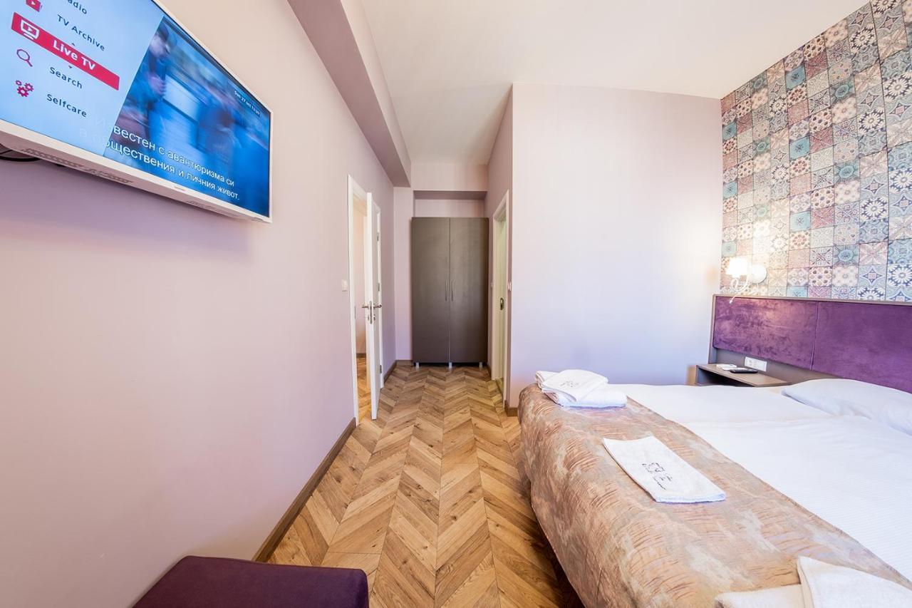 Sofia Violet Life Apartment Екстер'єр фото