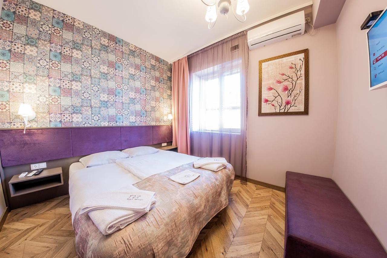 Sofia Violet Life Apartment Екстер'єр фото